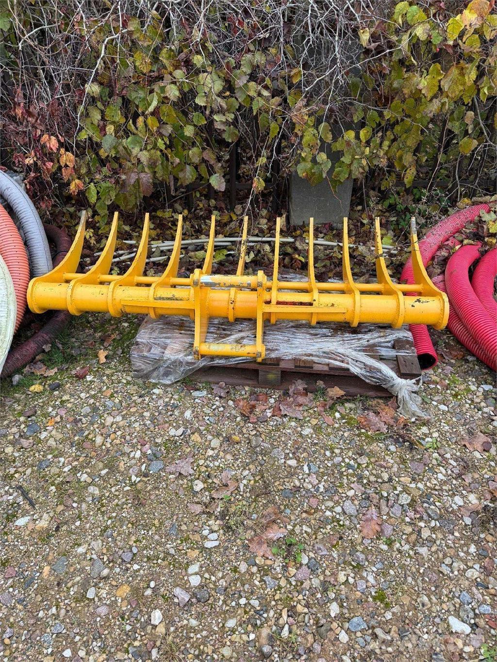 JCB JS145LR Pásové rýpadlá