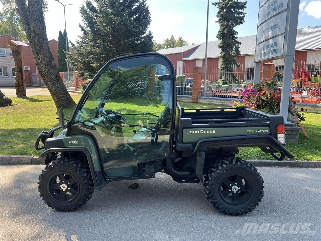 John Deere  Terénne vozidlá