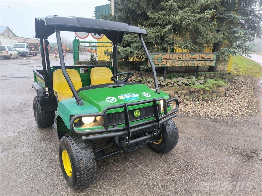 John Deere  Terénne vozidlá