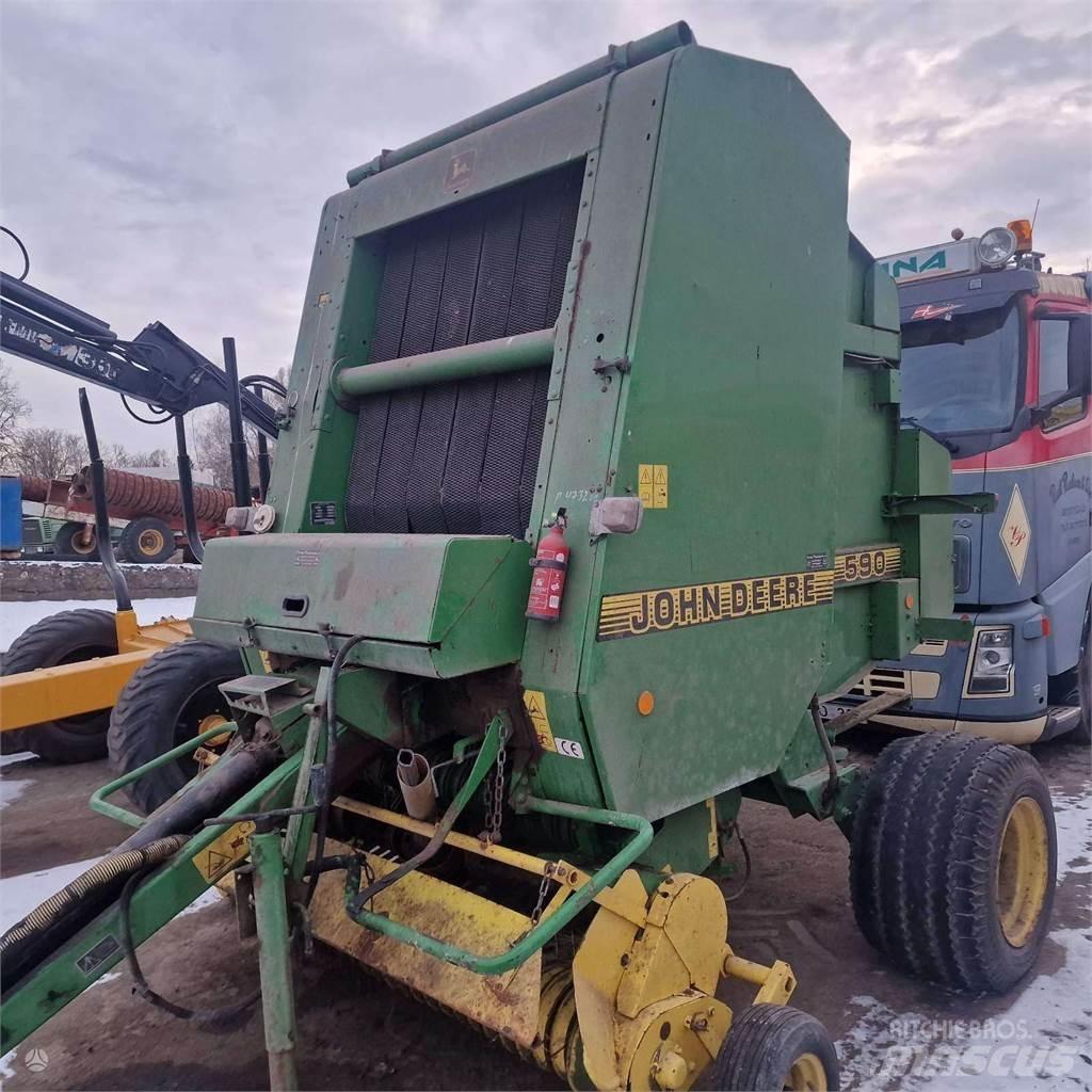 John Deere 590 Lisy na okrúhle balíky