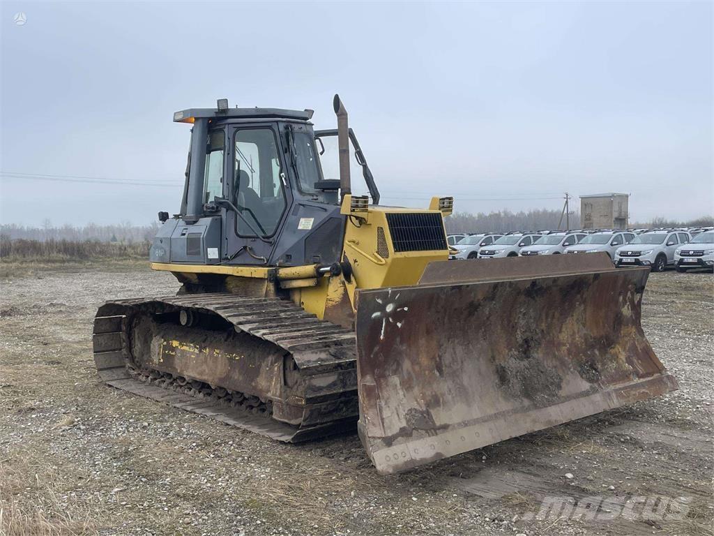 Komatsu D61PX-12 Pásové dozéry