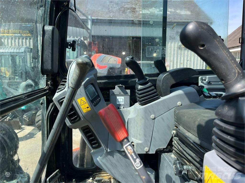 Kubota KX057-4 Pásové rýpadlá