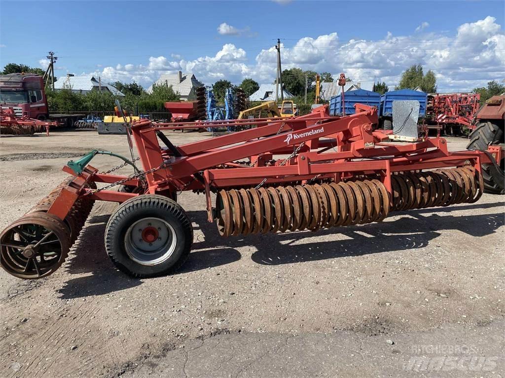 Kverneland 920 Ďalšie poľnohospodárske stroje