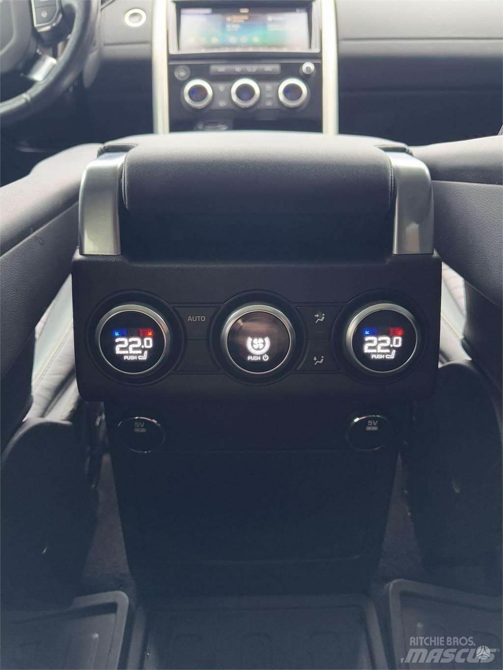 Land Rover  Automobily