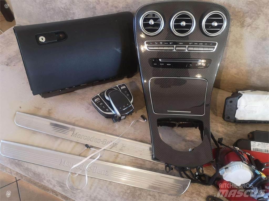 Mercedes-Benz  Stavebníctvo - ostatné