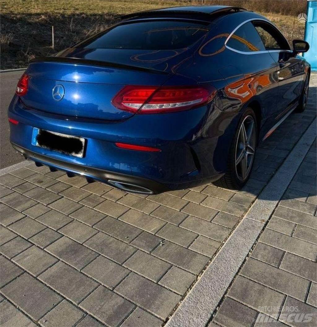 Mercedes-Benz  Automobily