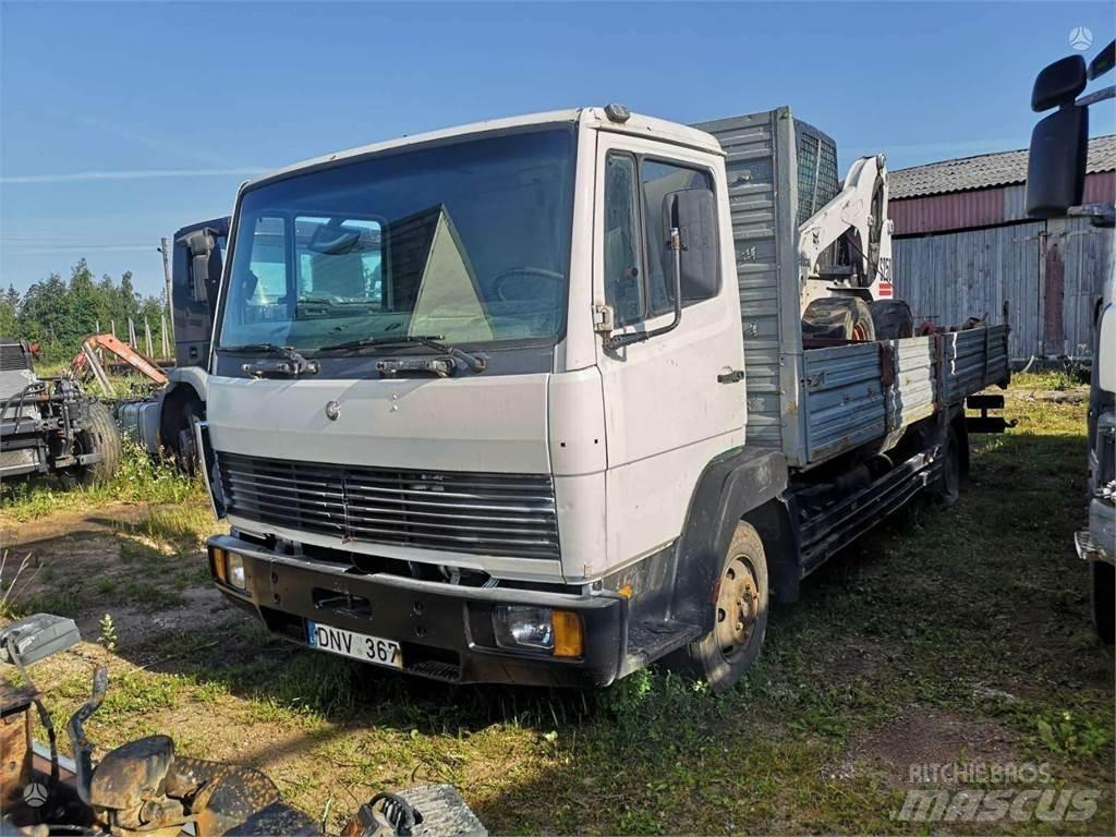 Mercedes-Benz 809 Plošinové nákladné automobily/nákladné automobily so sklápacími bočnicami