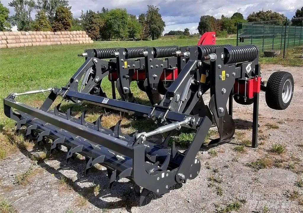 Metal-Fach U484/1 Ďalšie poľnohospodárske stroje