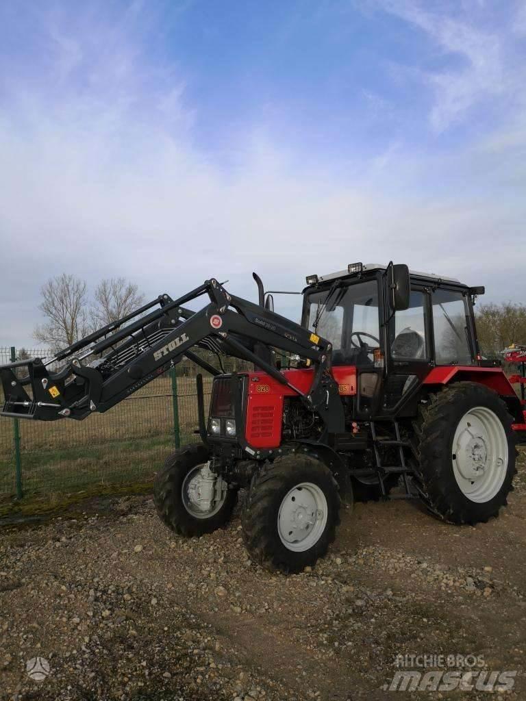 MTZ Belarus - 820 Traktory