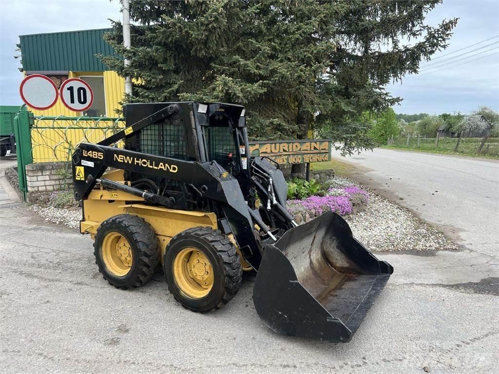 New Holland LX485 Mininakladače