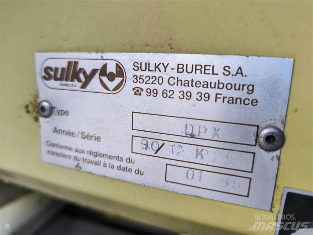Sulky DPX 1003 Rozmetadlá priemyselných hnojív