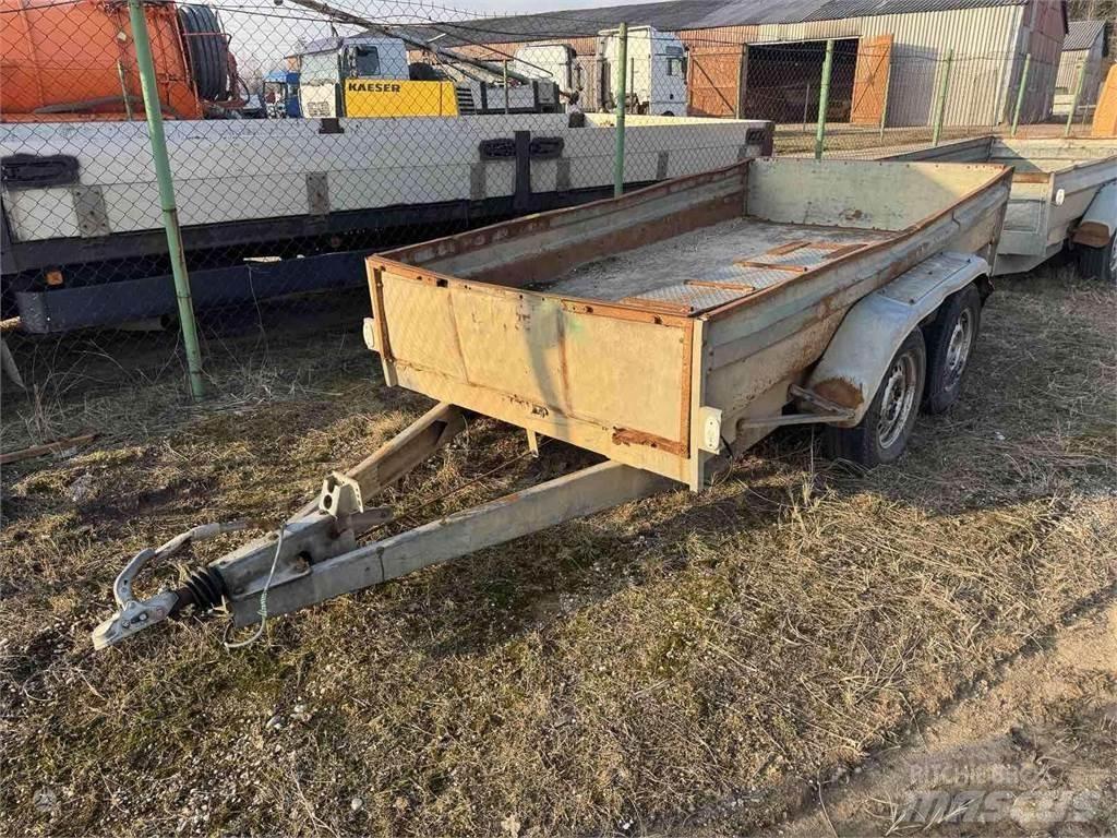 Tauras BZ 2530 Ľahké prívesy do 3500 kg