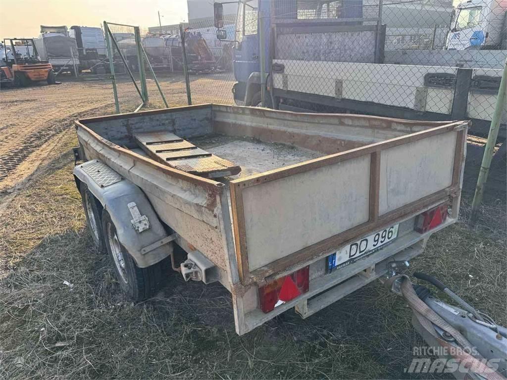 Tauras BZ 2530 Ľahké prívesy do 3500 kg