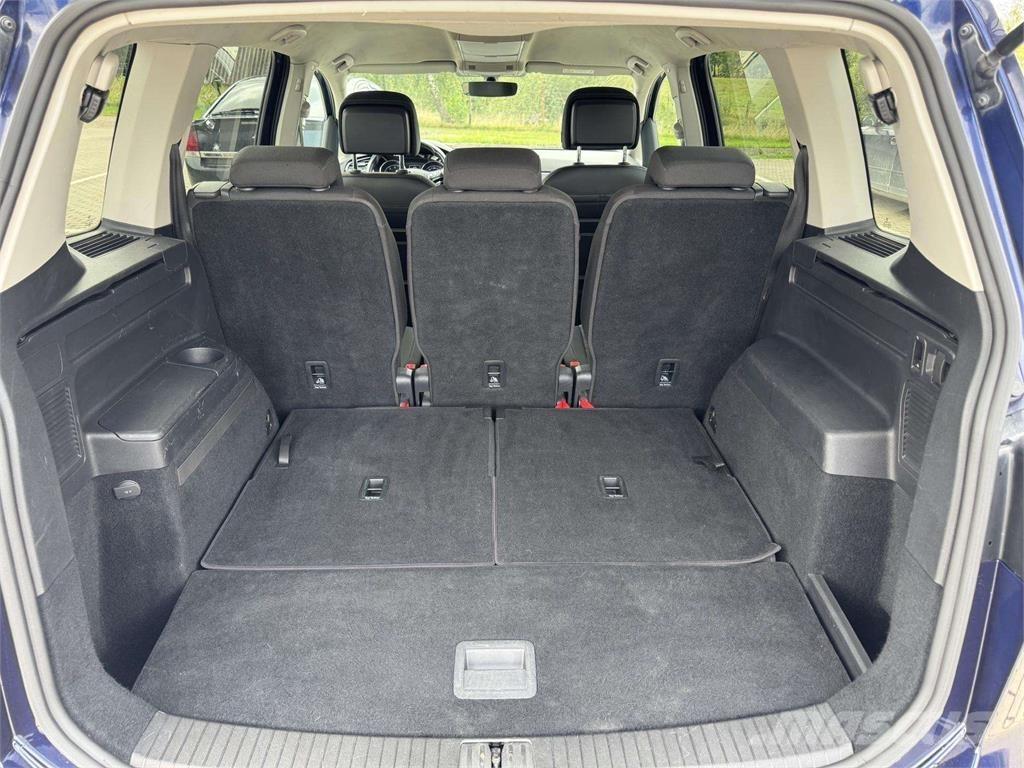 Volkswagen  Automobily