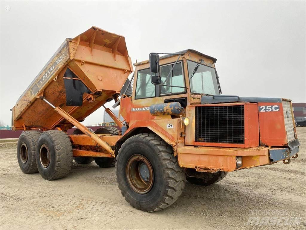 Volvo A25C , Nr.1 Kĺbové nákladné autá