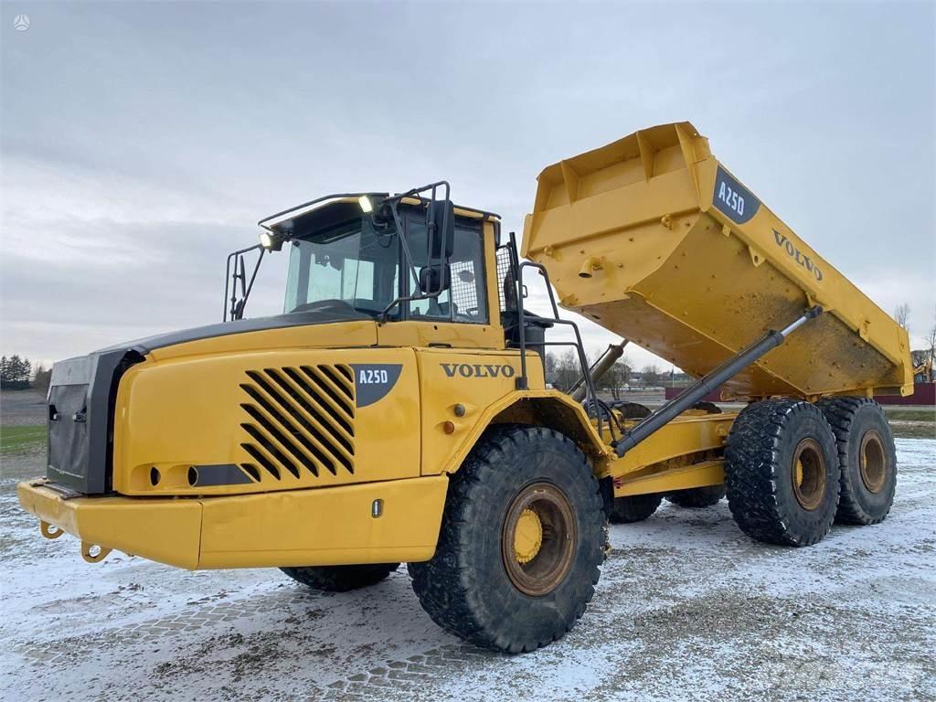 Volvo A25D Kĺbové nákladné autá