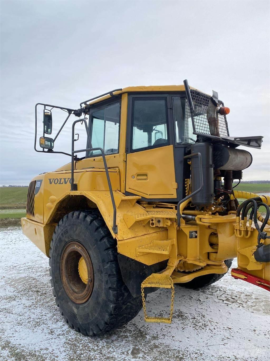 Volvo A25D Kĺbové nákladné autá