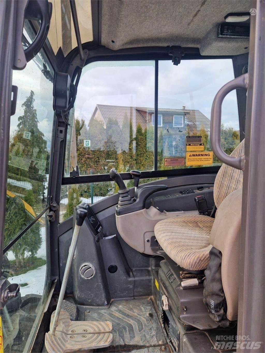 Volvo ECR50 Pásové rýpadlá