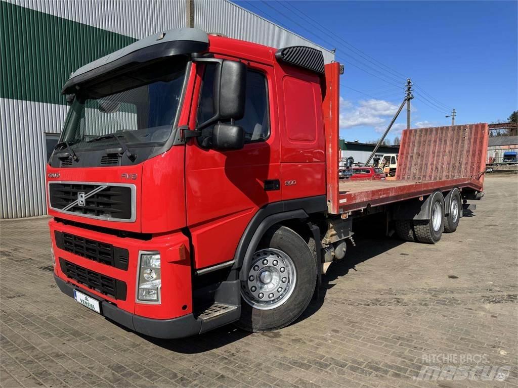 Volvo FM 9 Plošinové nákladné automobily/nákladné automobily so sklápacími bočnicami