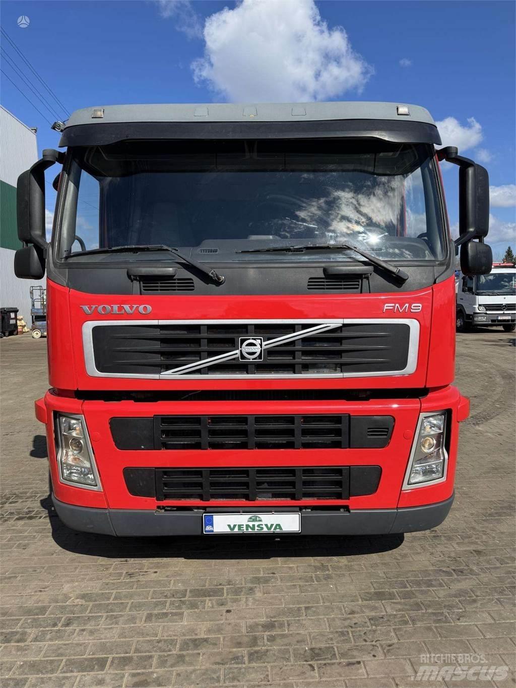 Volvo FM 9 Plošinové nákladné automobily/nákladné automobily so sklápacími bočnicami