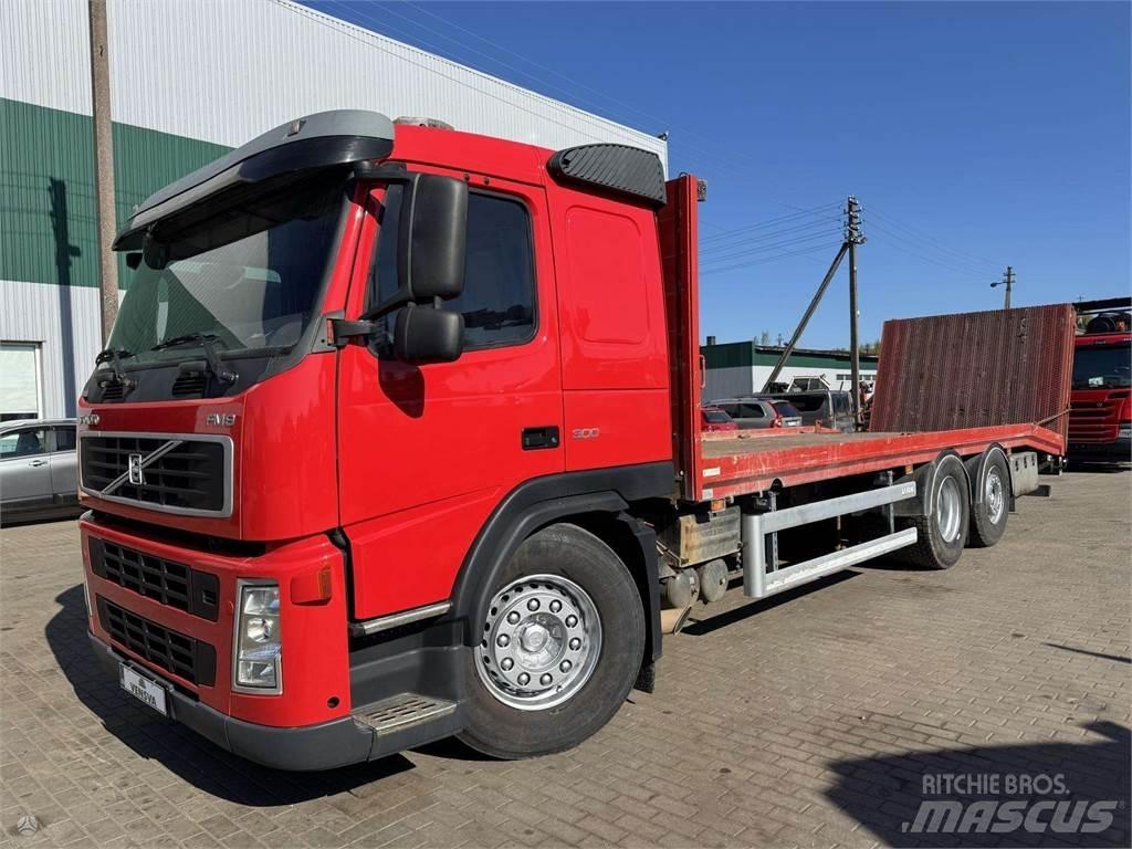 Volvo FM 9 Plošinové nákladné automobily/nákladné automobily so sklápacími bočnicami