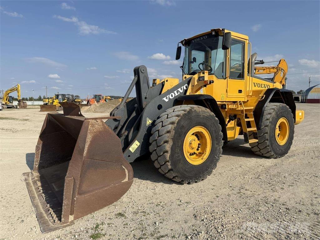 Volvo L 110 E Kolesové nakladače