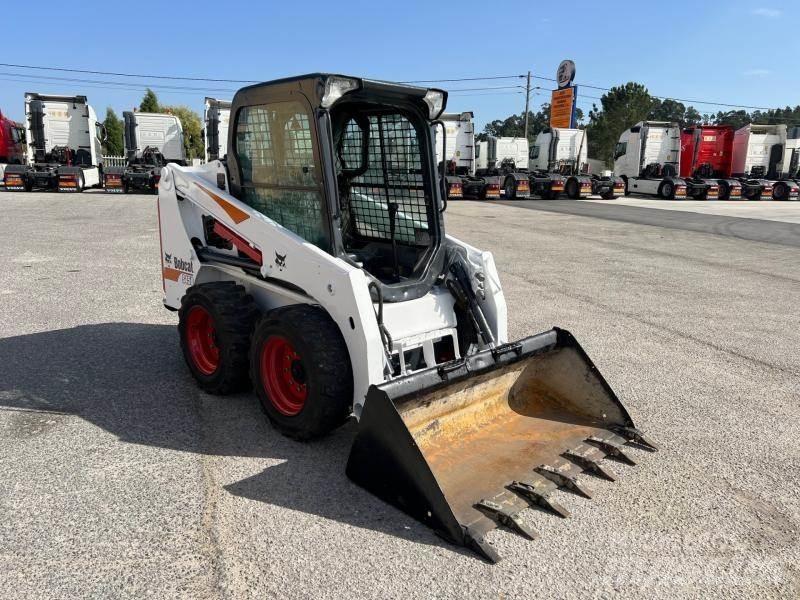 Bobcat S 450 Mininakladače