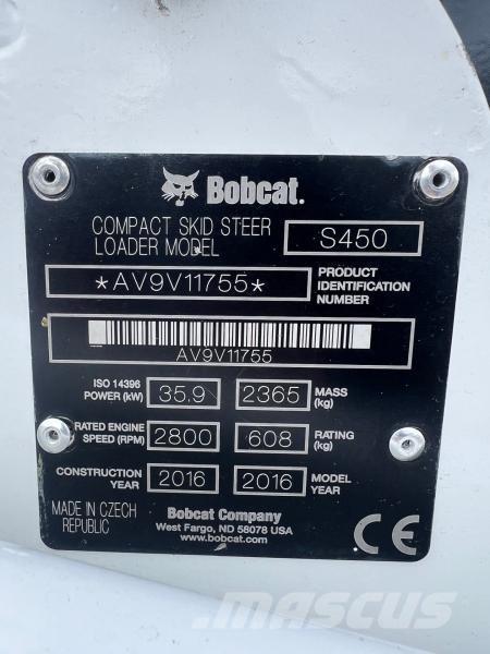 Bobcat S 450 Mininakladače
