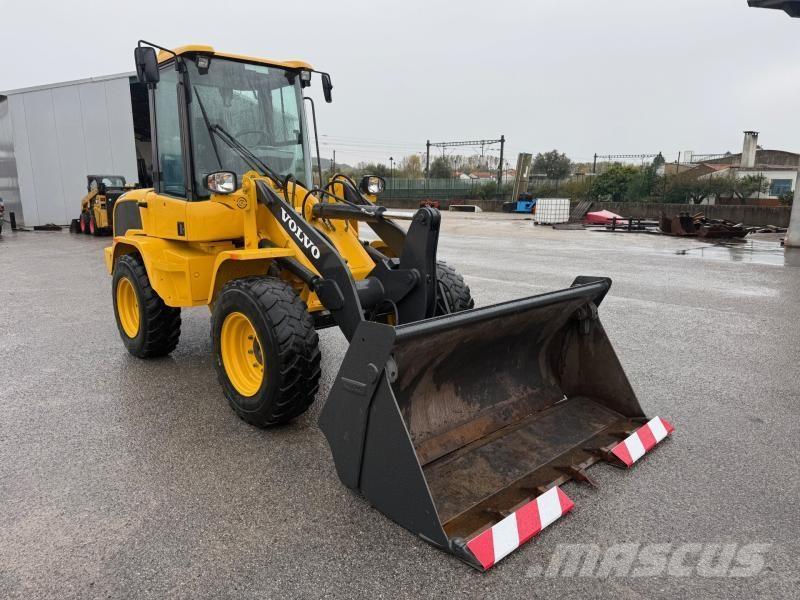 Volvo L 30 G Mininakladače