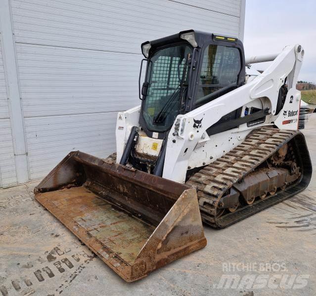 Bobcat T870 Šmykom riadené nakladače