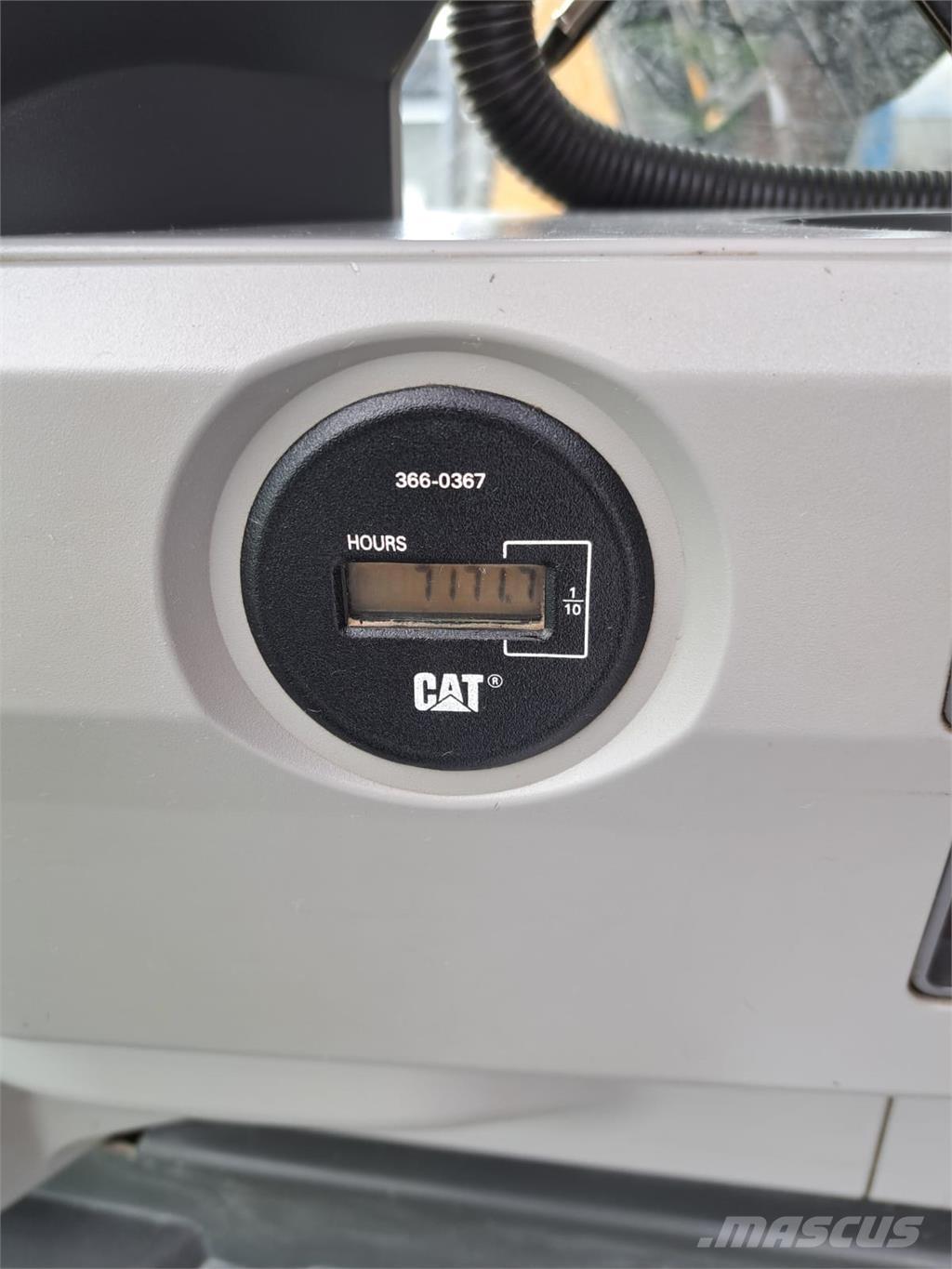 CAT 325F Pásové rýpadlá