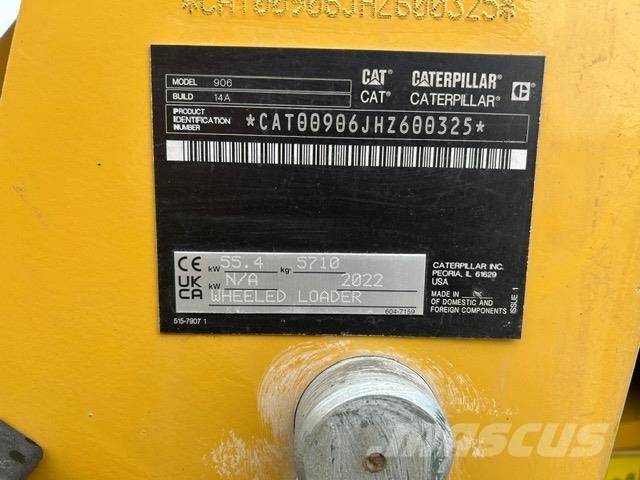 CAT 906-14 Kolesové nakladače