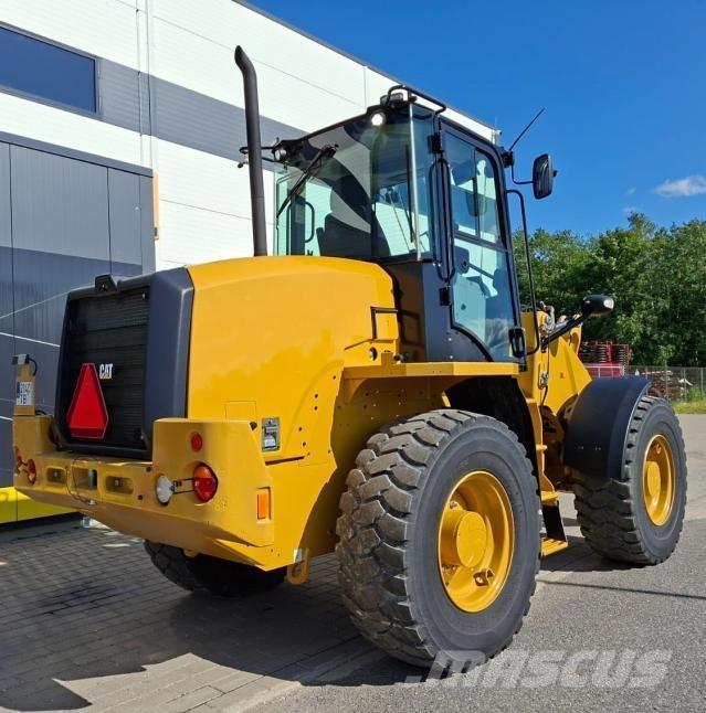 CAT 914M Kolesové nakladače