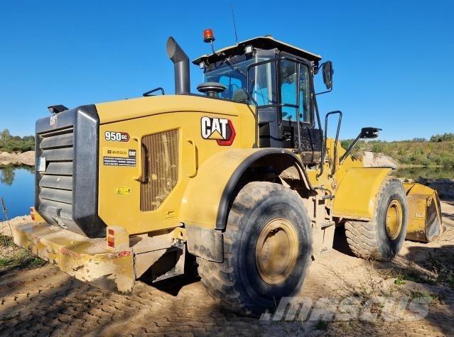 CAT 950GC Kolesové nakladače