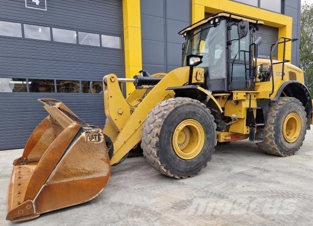 CAT 950M Kolesové nakladače