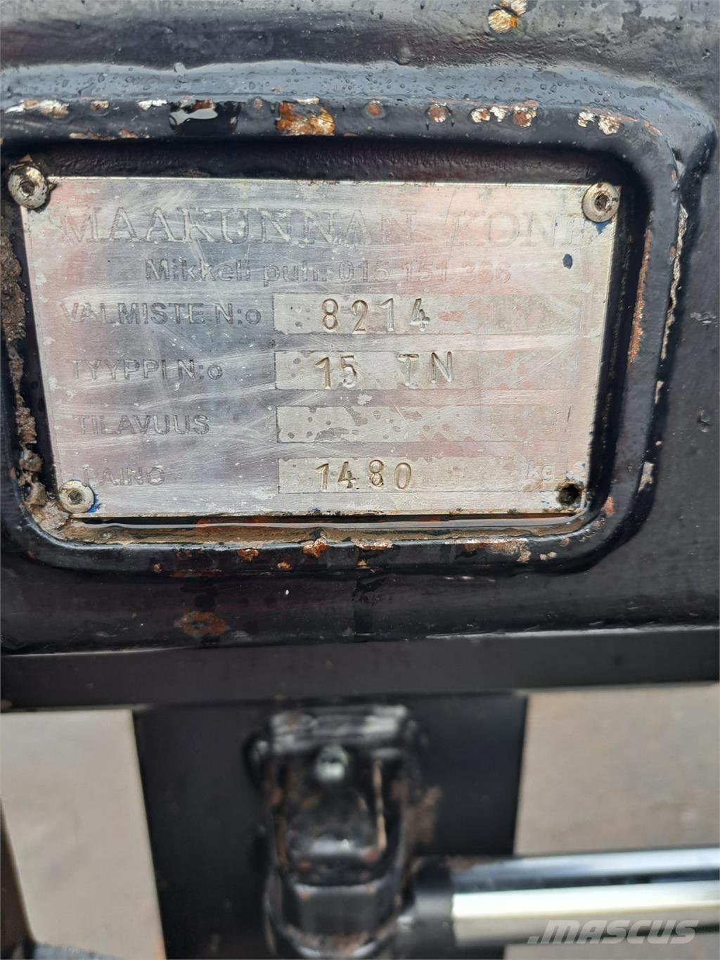 CAT 950M Kolesové nakladače