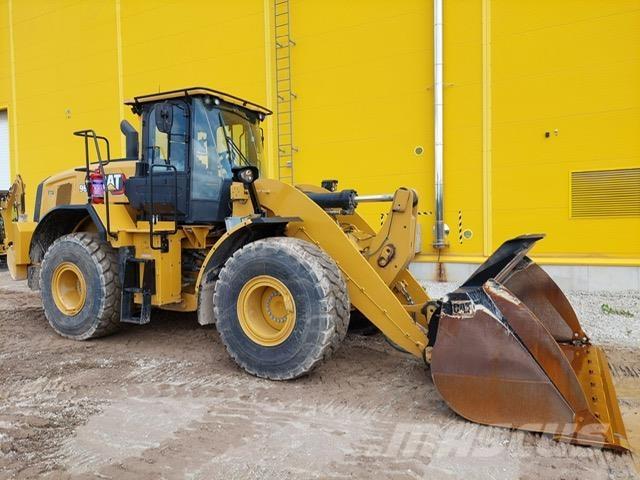 CAT 962 Kolesové nakladače