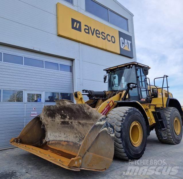 CAT 966 Kolesové nakladače