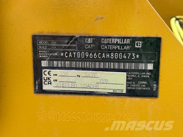 CAT 966 Kolesové nakladače