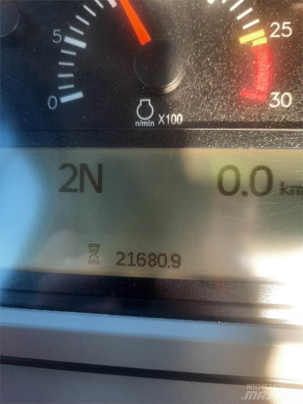CAT 980M Kolesové nakladače