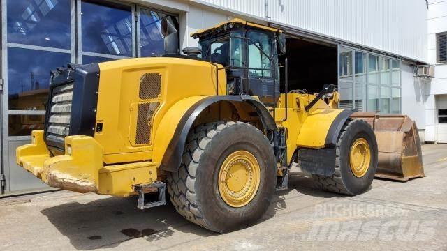 CAT 982M Kolesové nakladače