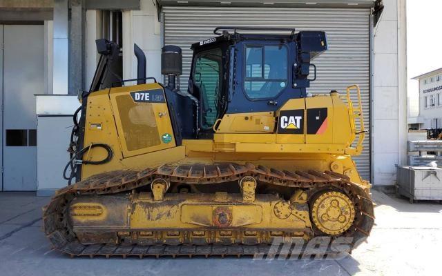 CAT D7E LGP Pásové dozéry