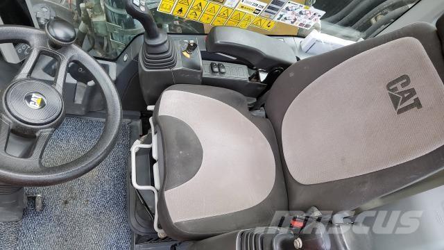 CAT MH3024 Špeciálne bagre