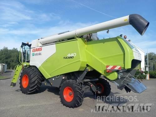 CLAAS Tucano 440 Kombinované zberacie stroje