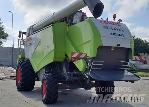 CLAAS Tucano 440 Kombinované zberacie stroje