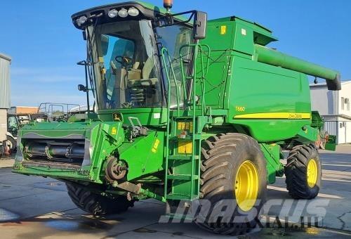 John Deere T660 Kombinované zberacie stroje