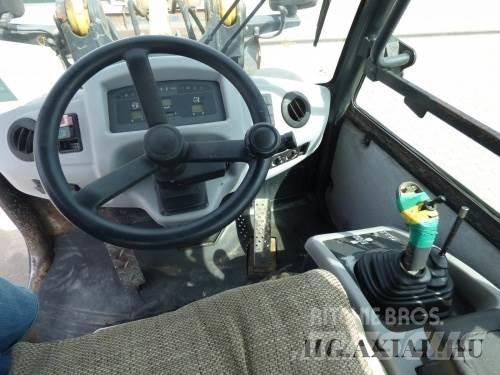 Komatsu 65 Kolesové nakladače