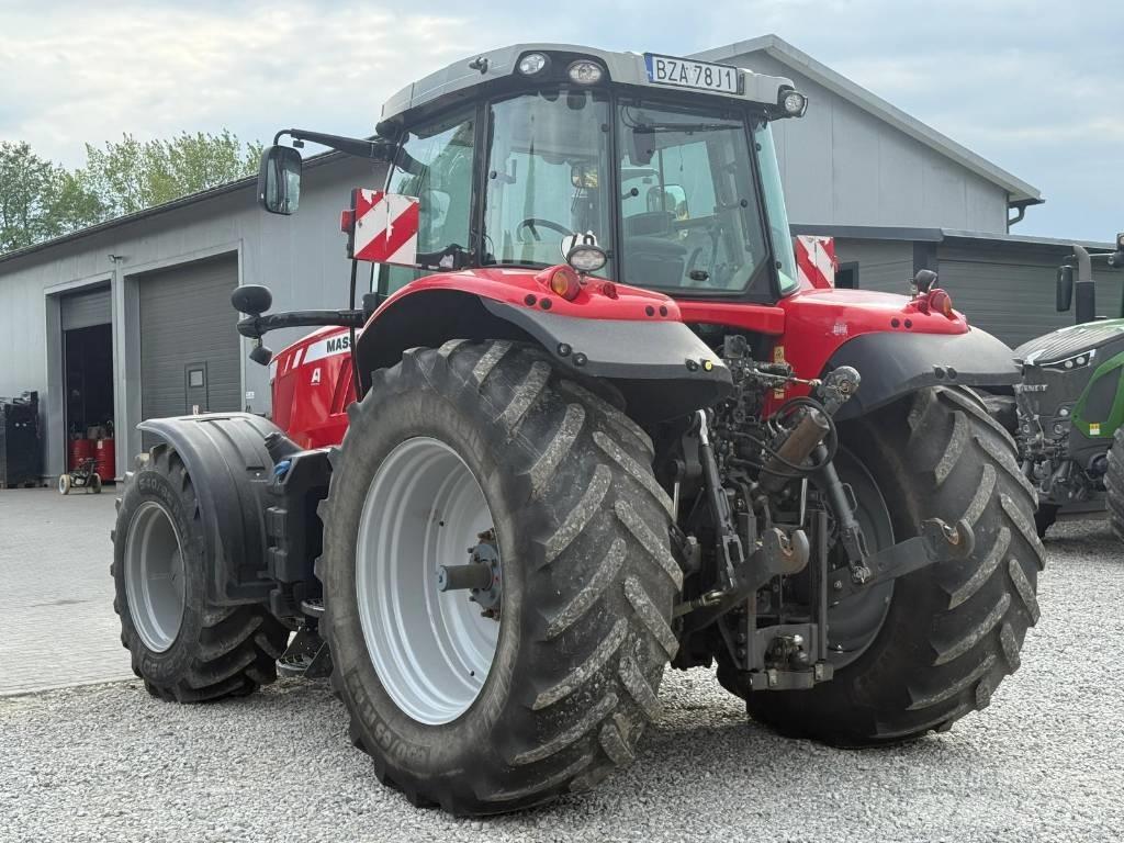 Massey Ferguson 7724 Traktory