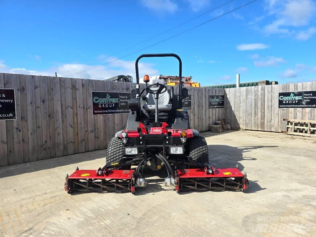 Toro LT3340 Kosačky fervejí