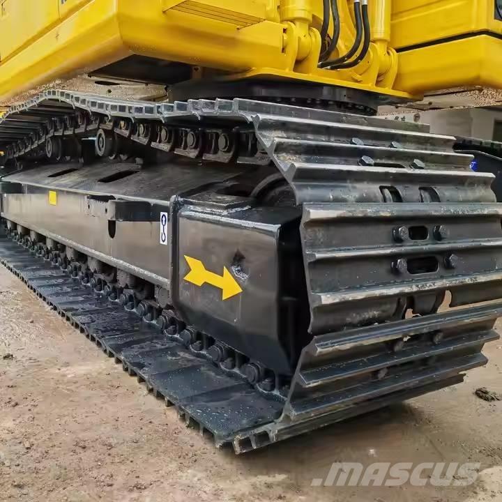 Komatsu PC220-8 Pásové rýpadlá